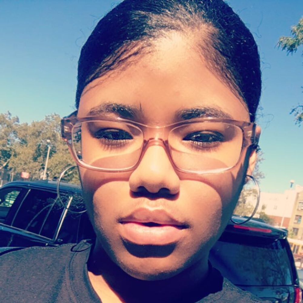 Meet your Posher, Kiani